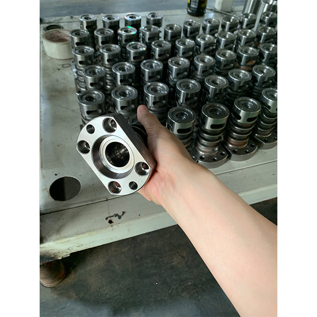 Preform Making Injection Molding